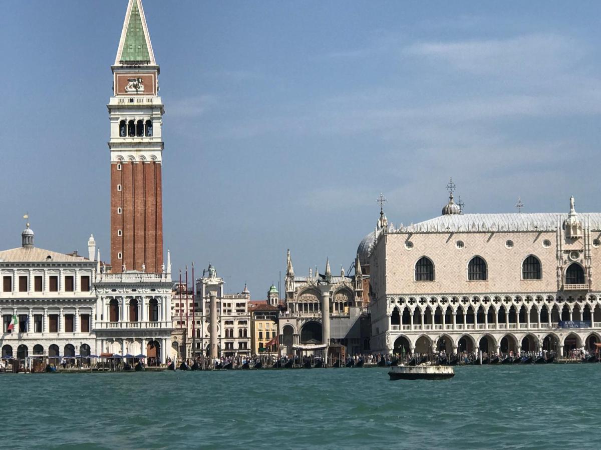 Lions Venice Guest House Экстерьер фото