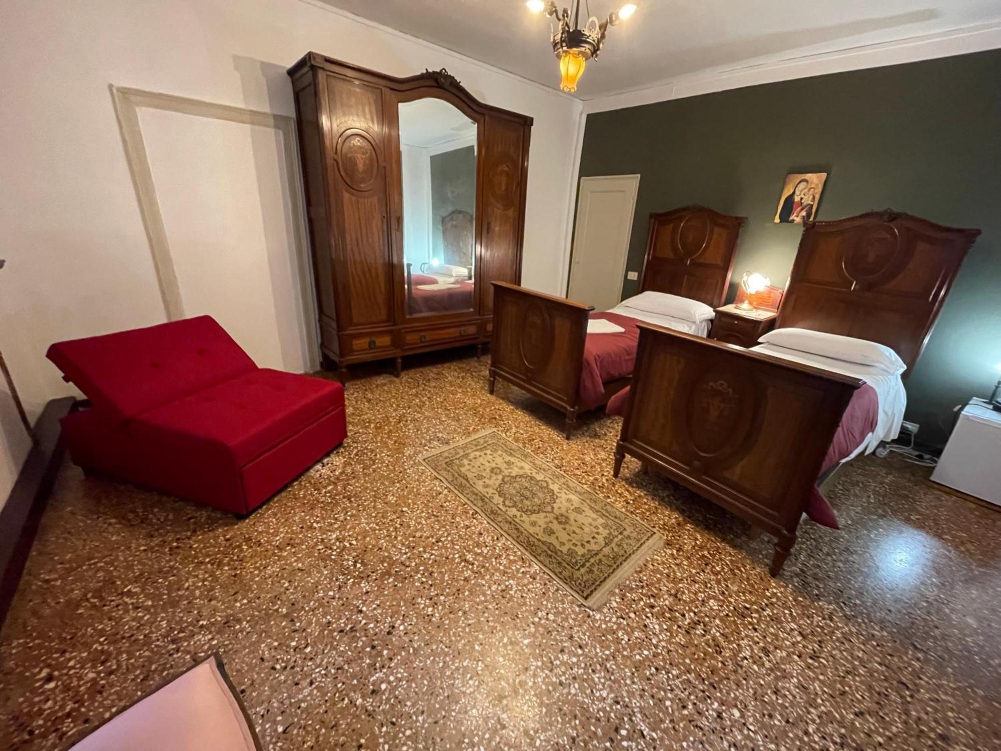 Lions Venice Guest House Экстерьер фото
