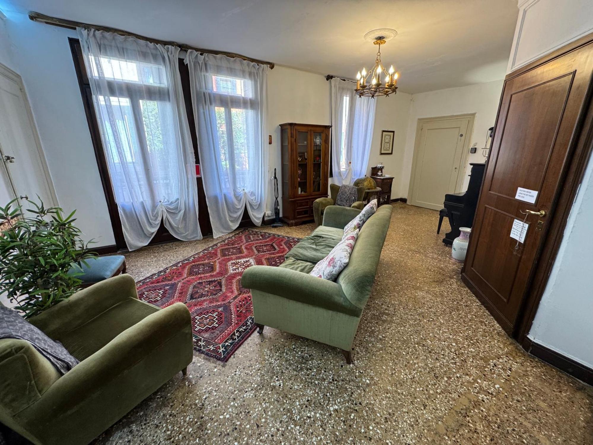 Lions Venice Guest House Экстерьер фото